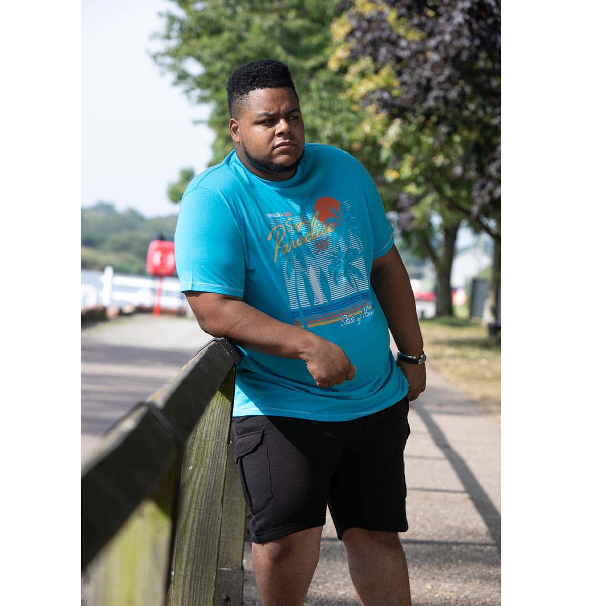 Duża męska koszulka z wakacyjnym nadrukiem t-shirt Duke D555 Aaron turkusowy