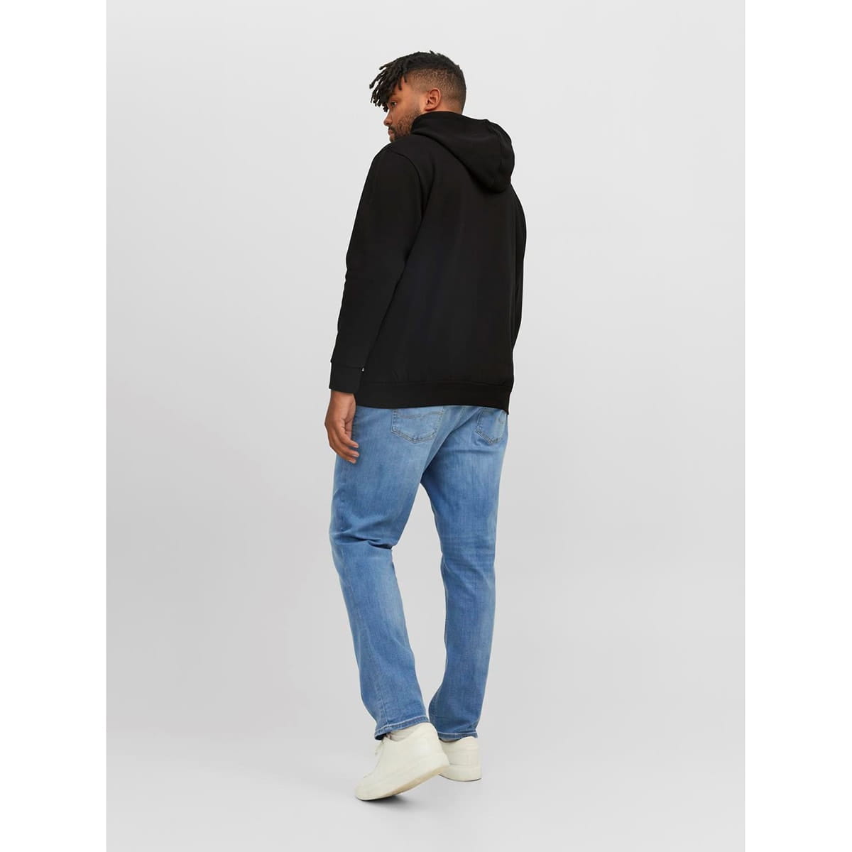 Duża męska bluza wkładana przez głowę z kapturem napisy Jack &amp; Jones 12236803 czarna
