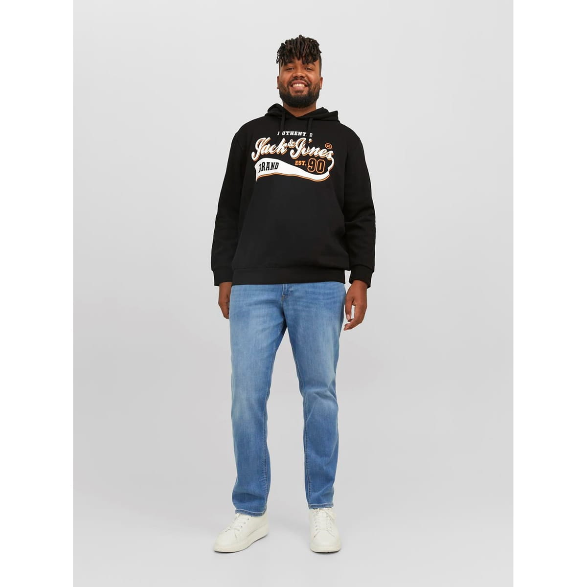 Duża męska bluza wkładana przez głowę z kapturem napisy Jack &amp; Jones 12236803 czarna