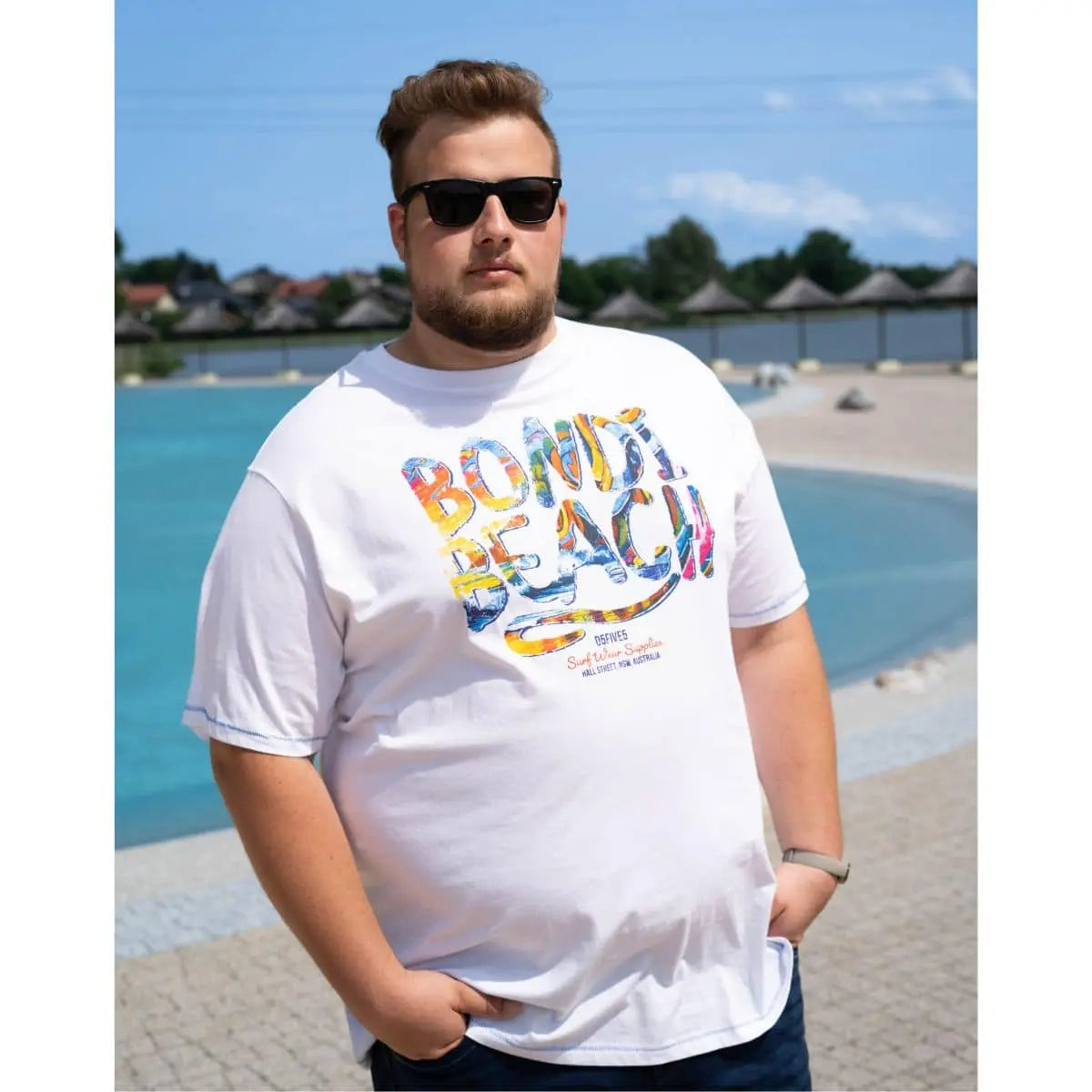 Duża koszulka męska T-shirt z dużym kolorowym napisem Duke Clothing D555 Sydney biały