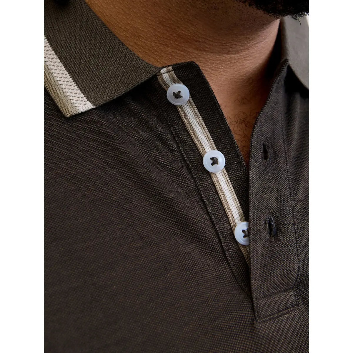 Duża męska koszulka polo z długim rękawem Jack &amp; Jones 12287555 brązowa