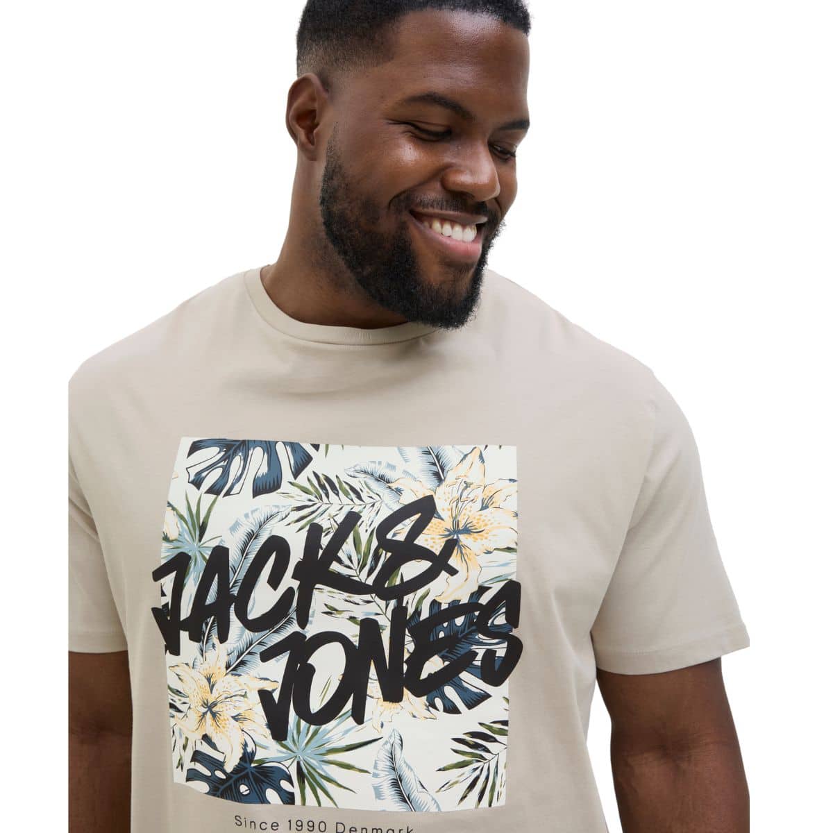 Duża męska koszulka T-shirt z nadrukiem i napisem Jack &amp; Jones 12275757 beżowy