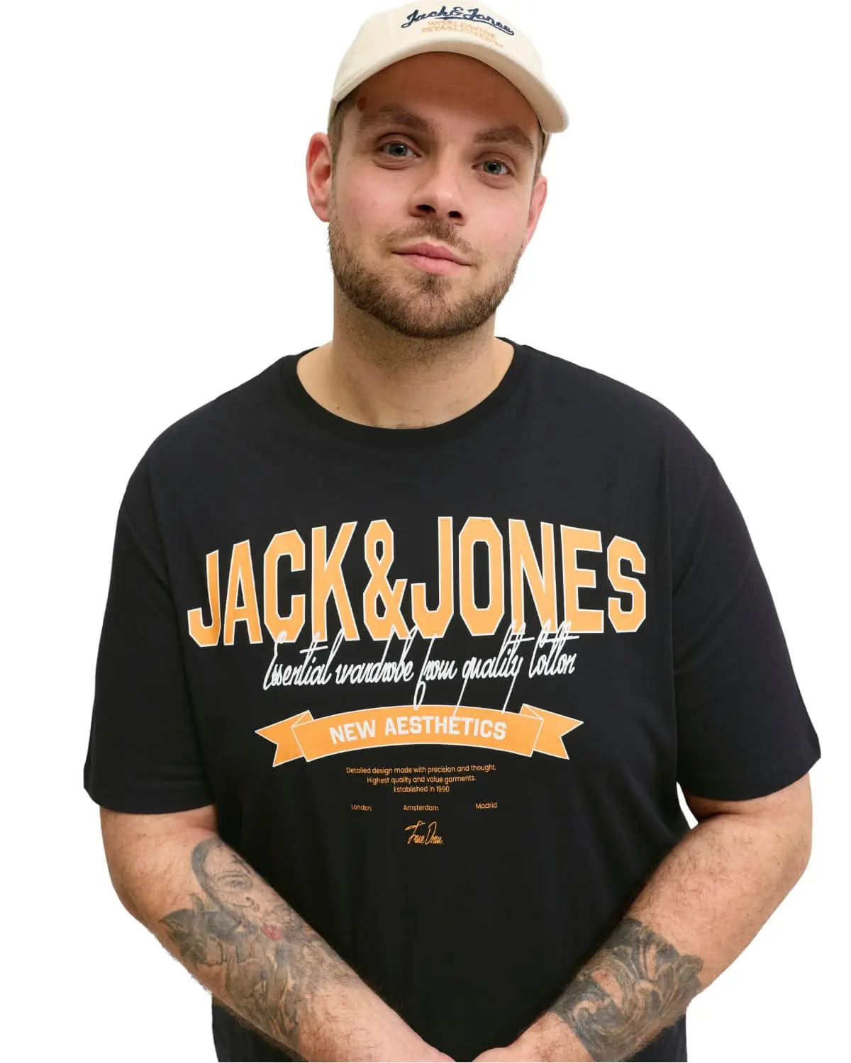 Duża męska koszulka z krótkim rękawem t-shirt z efektownym nadrukiem Jack &amp; Jones 12289691 czarny