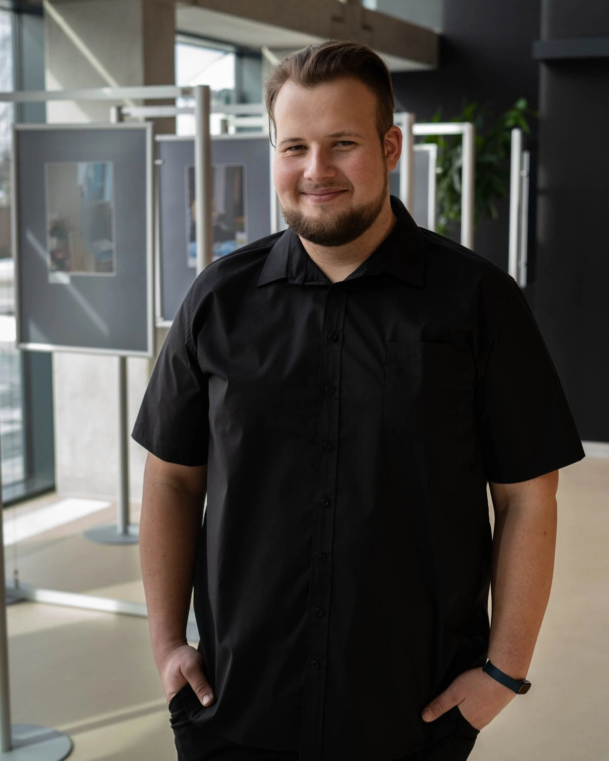 Duża męska koszula z krótkim rękawem gładka plamoodporna NON IRON Duke D555 Lucas czarna