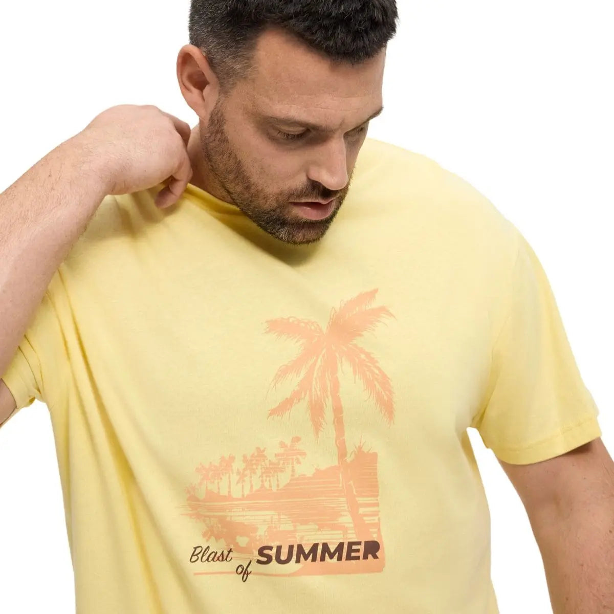 Duży męski T-shirt z wakacyjnym nadrukiem koszulka z krótkim rękawem North Latitude 51323-0408 żółta
