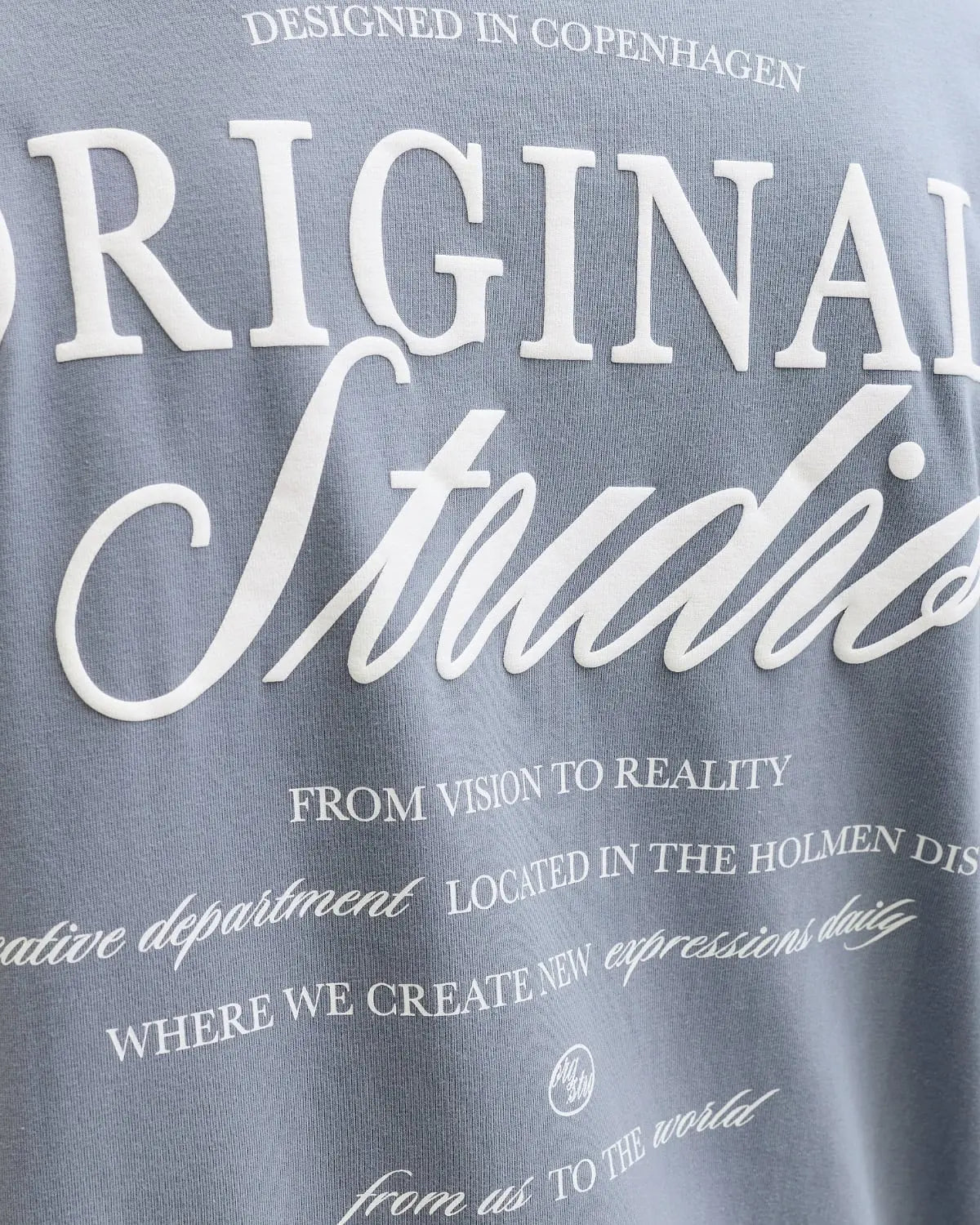 Duża męska koszulka krótki rękaw t-shirt z nadrukiem na plecach Jack &amp; Jones 12288197 szaroniebieski